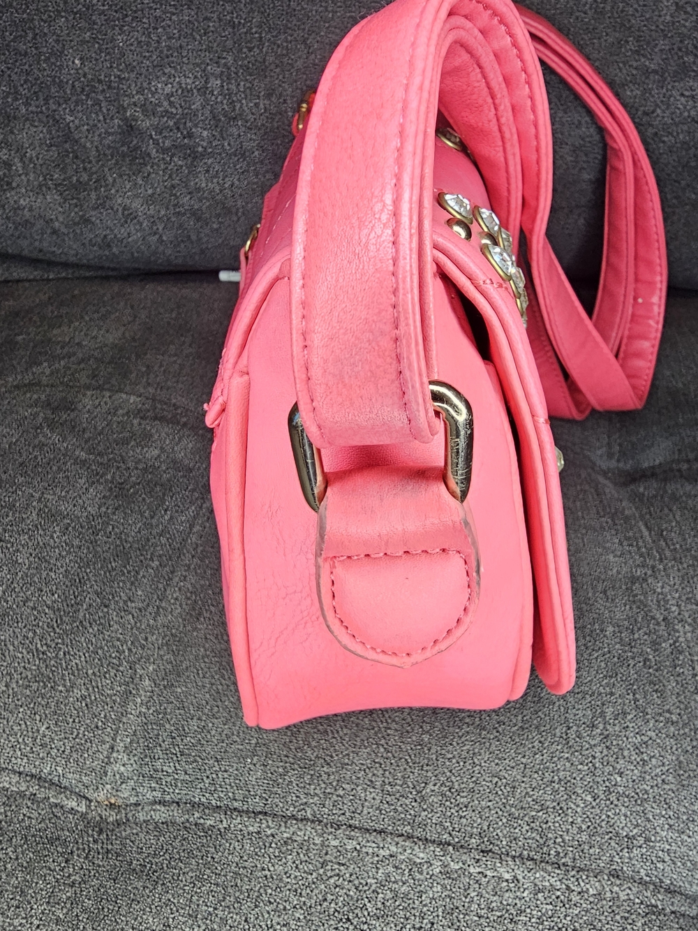 Betty Boop Pink Studded Crossbody Bag with Character Emblem - Picture 3 of 7